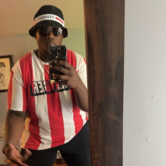 Meet your Posher, Caleb - Picture 2 of 2